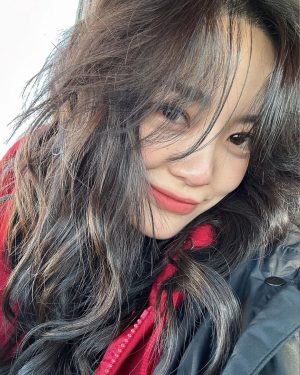 Kim Se-jeong Instagram - 도 하나
도 둘
도 셋

#경이로운소문2 오늘 밤 
@tvn_drama 9시 20분