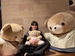 Kim Sung-cheol Instagram - 촬영장에귀여운🧸