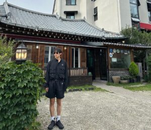Kim Sung-cheol Instagram - 웅이네 기사식당 2년만...