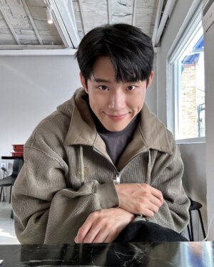 Kim Sung-cheol Instagram - 철2