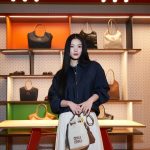 Kim You-jung Instagram - Thank you for the warm welcome @miumiu ♡ I was so happy to be with hong kong fans🧡 #MiuMiu #MiuCrew ✈️🌊 Pacific Place Hong Kong