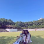 Kim You-jung Instagram - 💜1999년 17살💜 보고싶어, 20세기의 우리가. #NETFLIX #20thCenturyGirl