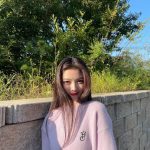 Kim You-jung Instagram - Merry Merry 💜