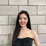 Kim You-jung Instagram - 🖤 2020년의 마지막 날까지 정말 감사하게도 기분 좋게 열심히 일을 하며 마무리 할 수 있었네요. 부족한 저를 응원해주시고 사랑해주시는 모든 분들께 감사하고 고맙습니다. 2020년 작년 한 해 여러분 모두 고생 많으셨습니다 :) 2021년 신축년 , 더 밝게 웃고 더 건강한 한 해가 되길 바랄게요. 항상 꾸준하게 수수한 모습으로 나아가겠습니다 !