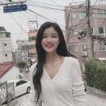 Kim You-jung Instagram - 오늘은 편의점 쉣별이🥴