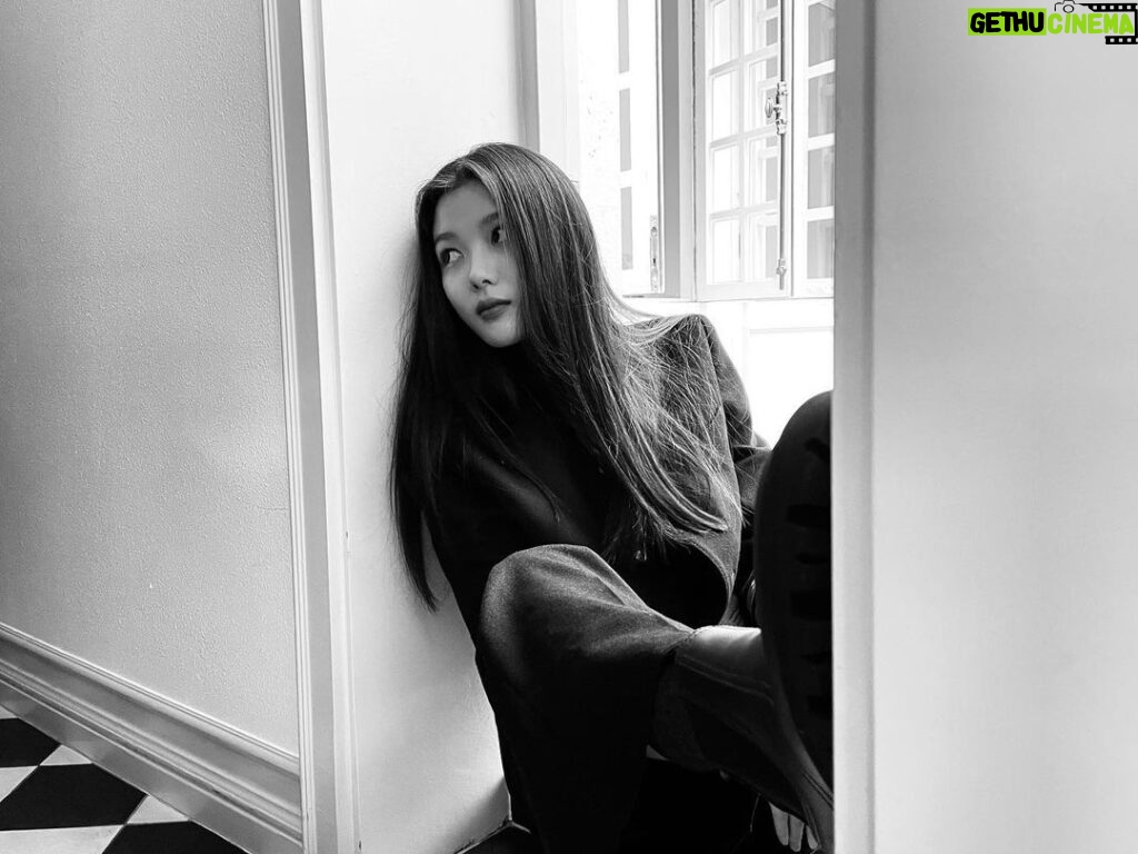 Kim You-jung Instagram -