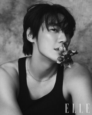 Kim Young-kwang Instagram - #엘르 #ELLE @ellekorea #사랑이라말해요 #인터뷰화보