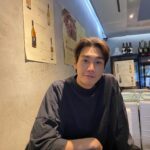 Kim Young-kwang Instagram - 밥먹으러 가서 해림이가 찍어준 사진 📸📸📸
