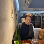 Kim Young-kwang Instagram - 밥먹으러 가서 해림이가 찍어준 사진 📸📸📸
