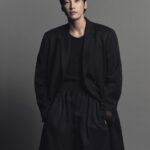 Kim Young-kwang Instagram - 😎 #netflix @netflixkr