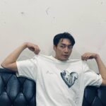 Kim Young-kwang Instagram - #LoveYourW 😎 #loveyourw2022