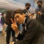 Kim Young-kwang Instagram - ✌🏻✌🏻✌🏻✌🏻✌🏻 웃긴 순간포착이 있지만 자연스러워서 ~ ㅋㅋㅋㅋㅋ