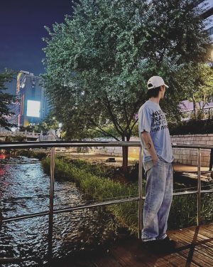 Kim Yu-gyeom Instagram - 😁