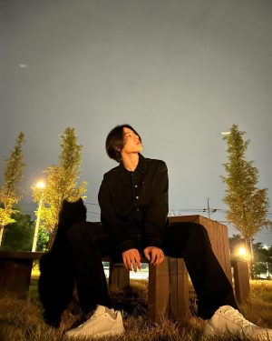 Kim Yu-gyeom Instagram - 👖7️⃣🖤
2023년 09월 14일 캘빈클라인은 캡슐 컬렉션 ‘손흥민 포 캘빈클라인’을 런칭한다.
더 현대 서울 지하 2층 WEST POP UP 존에서 한국시간으로 9월 14일부터 20일까지 해당 컬렉션을 만나볼 수 있다.

#광고 @calvinklein
#캘빈클라인 #calvinklein #손흥민포캘빈클라인 #더현대서울 #손흥민