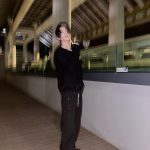 Kim Yu-gyeom Instagram – 고마워😁🐧