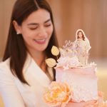 Kimberly Ann Voltemas Instagram – 32ðŊïļâĻGrateful to have you all here today nakaâĻ
My Beautiful Thai dress @chanruennakha
āļŠāļąāļāļāļāļēāļāļāļēāļĄāđ @ingfhanabun
Gorgeous cake @erte_cafe
Delicious Catering Pattama Kasamsuk āļ§āļąāļāđāļāļāļīāđāļāļāļ _ āļŦāļĨāļ§āļāļāđāļāļ§āļĢāļēāļŦāđ_ āļāļāļēāļāļĢāļļāļ