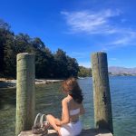 Kimberly Ann Voltemas Instagram - Was gonna jump in the lake but! way too cold for me!! Thank you next.. ถ่ายรูปเล่นวนไปค่ะ 🍑💙🌞 Queenstown, New Zealand