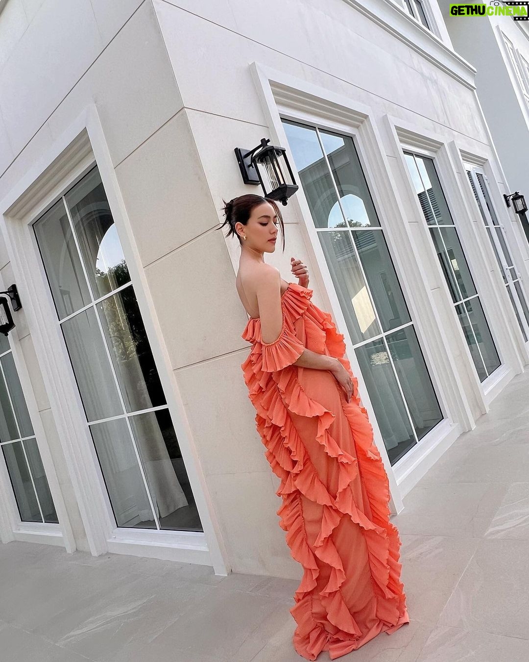 Kimberly Ann Voltemas Instagram - จะปลากัดหรือปะการังดี? 🧡🪸