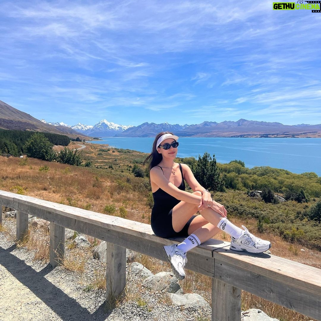 Kimberly Ann Voltemas Instagram - Mount Cook you are spectacular! The Hermitage Hotel, Mount Cook Village