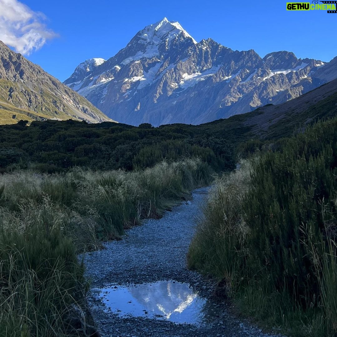 Kimberly Ann Voltemas Instagram - Mount Cook you are spectacular! The Hermitage Hotel, Mount Cook Village
