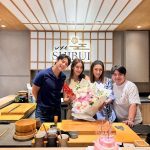 Kimberly Ann Voltemas Instagram - ขอบคุณนะคะ @noeychotika & @mayuko99 ได้เค้กและของขวัญวันเกิดยาวๆจนสิ้นเดือนกันเลย Luv chuuu💖🫶🏼 และขอบคุณ @shibui_omakase อร่อยอยู่แล้ววันนี้ยิ่งฟินกับเมนูcourse ใหม่ อร่อยสุดๆค่ะ🍣🥰 Shibui Omakase ชิบูอิ