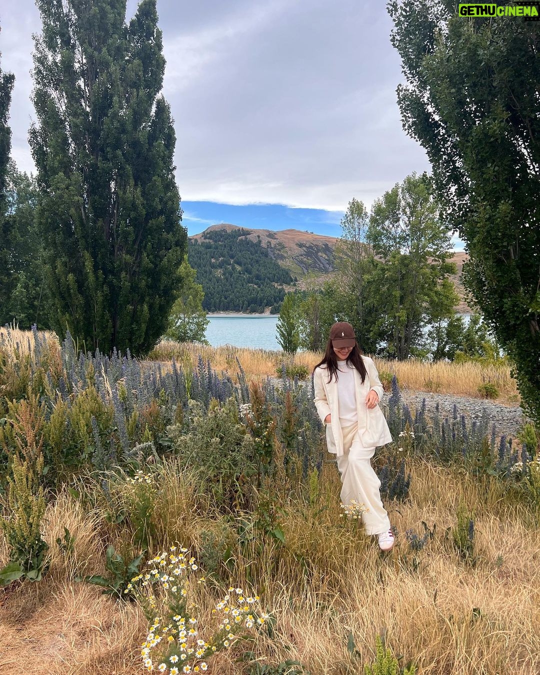 Kimberly Ann Voltemas Instagram - กว่าจะถึง😌 Lake Tekapo, New Zealand