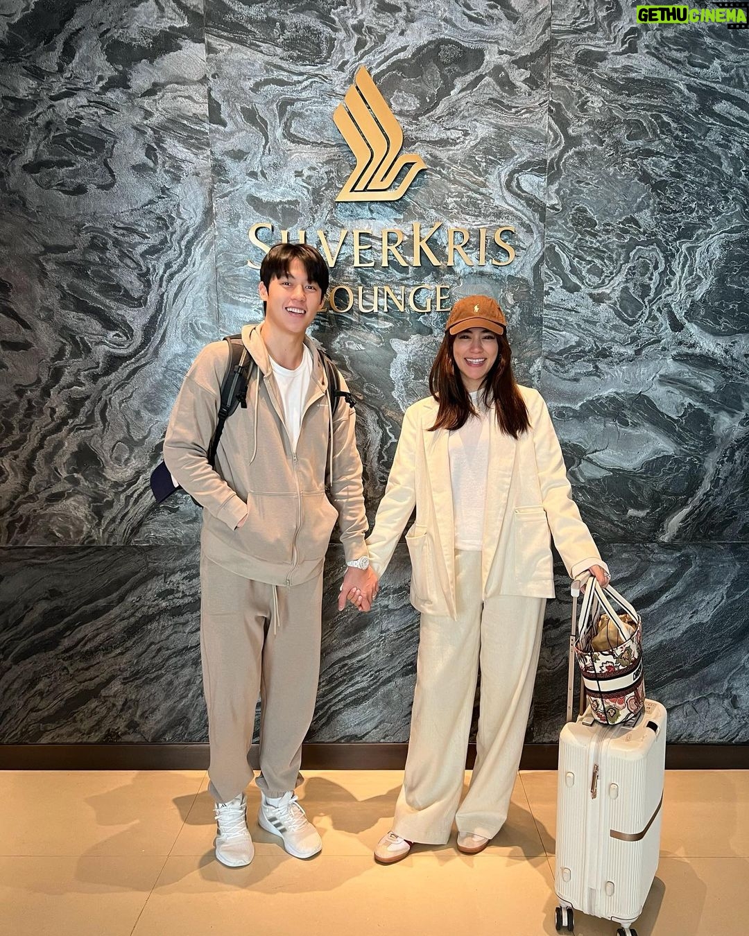 Kimberly Ann Voltemas Instagram - Off to our π―πβΊοΈ #flysq