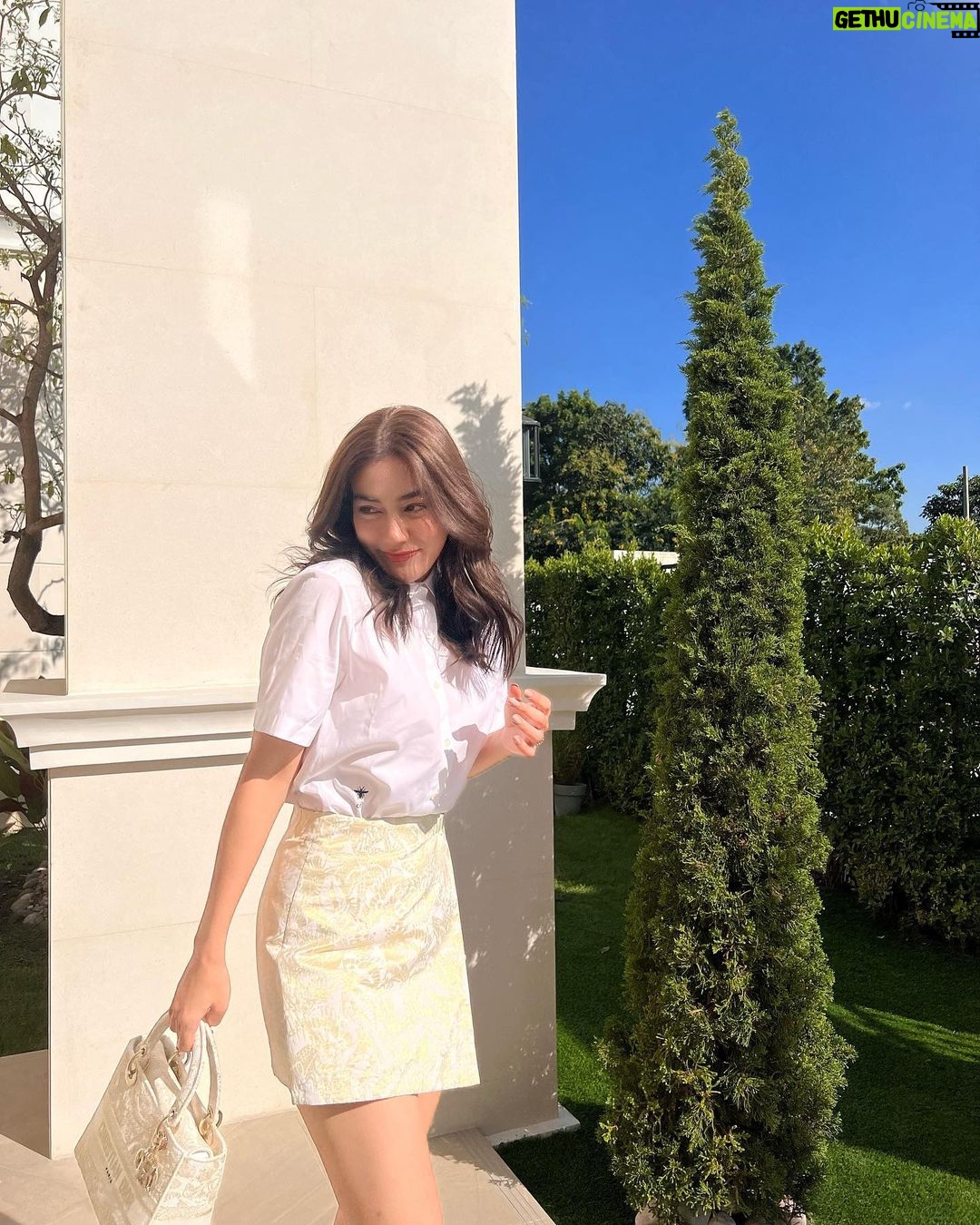 Kimberly Ann Voltemas Instagram - Winter‘s coming real soon, hold on Bangkokians🌤️✨ @dior #DiorCruise
