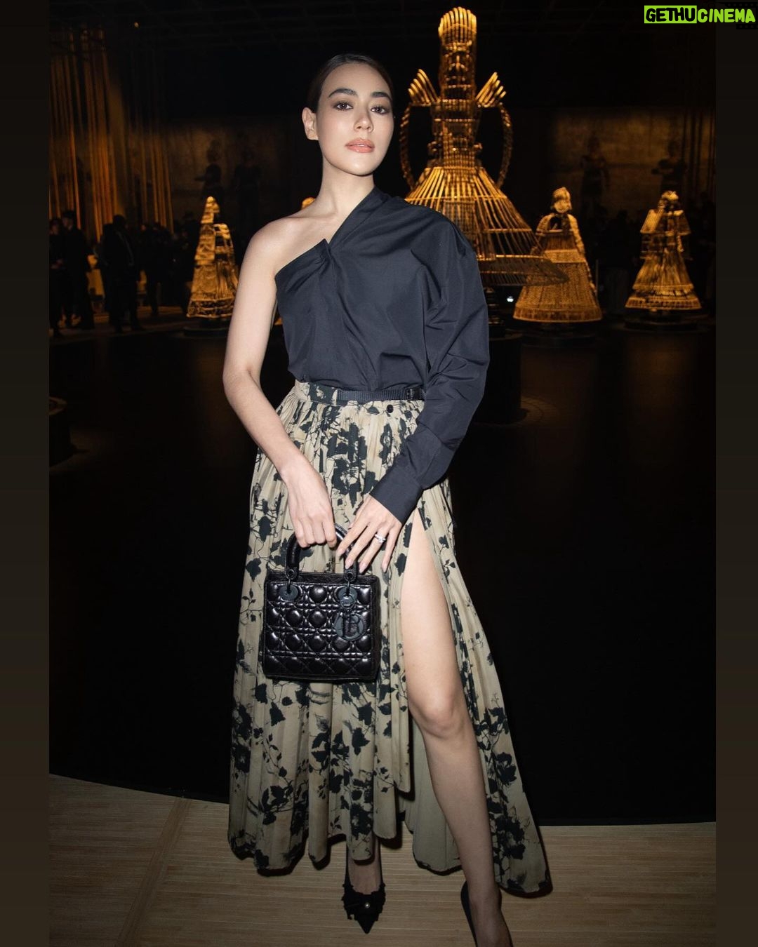 Kimberly Ann Voltemas Instagram - Post show and lovely backstage moments 🤍 @mariagraziachiuri @sooyaaa__ @tontawan @yuuuuukko_ @Dior #DiorAW24 #LadyDior Jardin des Tuileries