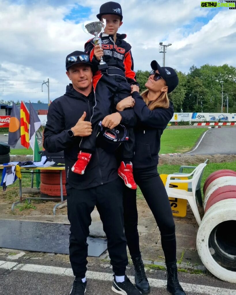 Kimi Räikkönen Instagram - First race of many!🏁 Mom and Dad are more than proud of you Ace!❤️🔥