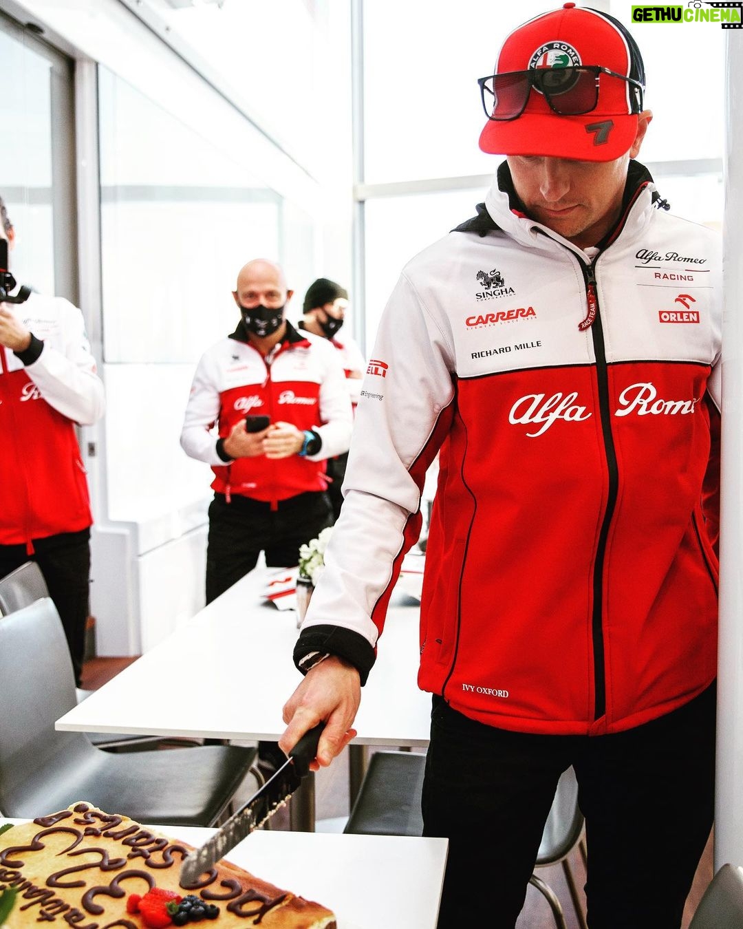 Kimi Räikkönen - 293.6K Likes - Yes I have been around for a while. Thanks for all the support and cake.