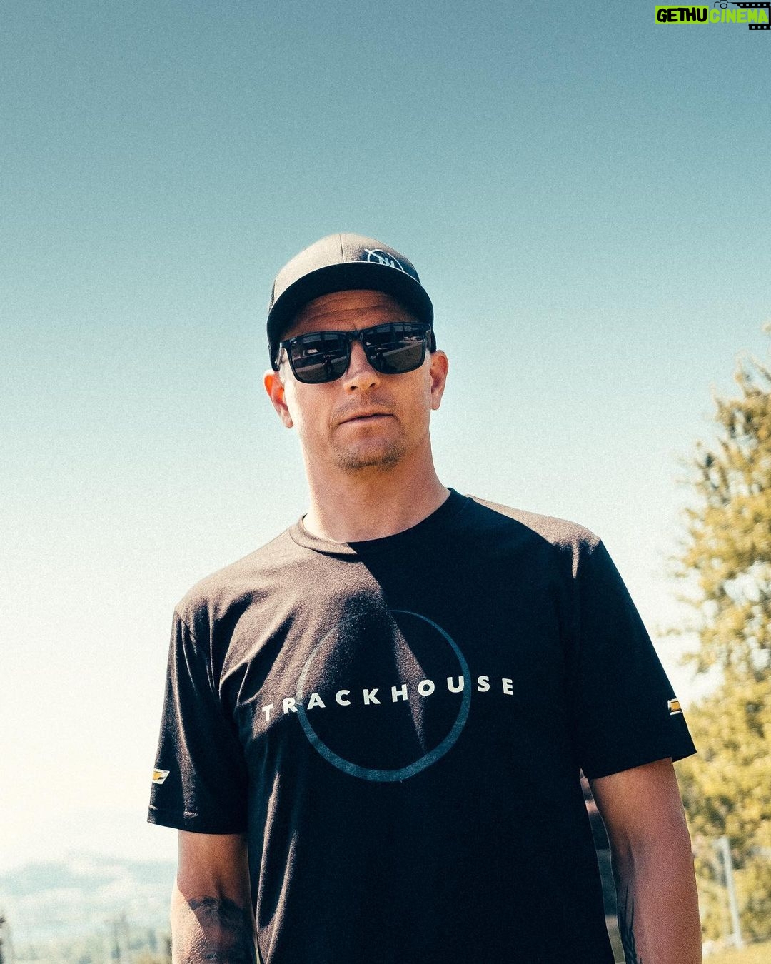 Kimi Räikkönen - 323.4K Likes - We are racing again.
@teamtrackhouse @th_project91 @nascar