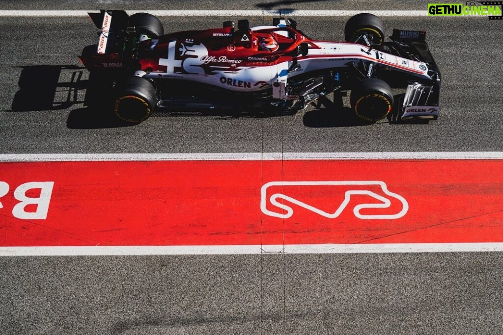 Kimi Räikkönen Instagram - Not my first F1 test. Photos @calloalbanese Circuit de Barcelona-Catalunya