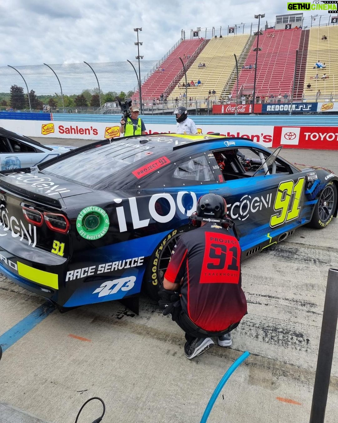 Kimi Räikkönen Instagram - Thank you @iloq_official for being part of @th_project91 in Nascar.