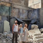 Kinda Alloush Instagram - الحمدلله سعيدة وممتنة بفوز الفيلم السوري #نزوح بجائزة الجمهور في مهرجان ڤينيسيا السينمائي.. مبرووووك لكل طاقم الفيلم مبروووك للصديقة المخرجة والمؤلفة سؤدد كعدان الجائزة بعد المجهود الجبار مبرووك صديقي الرائع سامر مبروك حلا ونزار.. وكل فرد شارك في صنع هذا الفيلم.. 🙏🙏❤️❤️ Thanks God, I am very happy and grateful that our movie #Nezouh won the Audience Award at Venice international Film Festival... congratulations to all Cast & crew, congratulations to my friend the writer and director Soudade Kaadan for her tremendous efforts, congratulations Samer, Hala and Nizar.. #nezouh #nezouhmovie #labiennaledivenezia #venicefilmfestival #kindaalloush