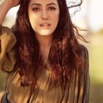 Kinda Alloush Instagram - 🧡💛🤎 Autumn shows us how beautiful it is to let things go.. Photo credit to @bilohussein Styling by @yasmineeissa Makeup @kikibeautique Hairdresser @haithamdahab00 Dress by @villababoushka