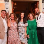 Kinda Alloush Instagram - الناس الحلوة 🤍💚❤️💛💙💜💗 Photo by @mongiphg La Maison Bleue, El Gouna