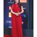 Kinda Alloush Instagram - ❤️❤️ Styling by @yasmineeissa Designer @doniaashrycouture Jewllery @lailawahbajewelry Makeup by @by_maiayman Photo credit to @karim_abdelaziz_photography Hairdresser @haithamdahab00 #Gff20 @elgounafilmfestivalofficial El Gouna, Red Sea