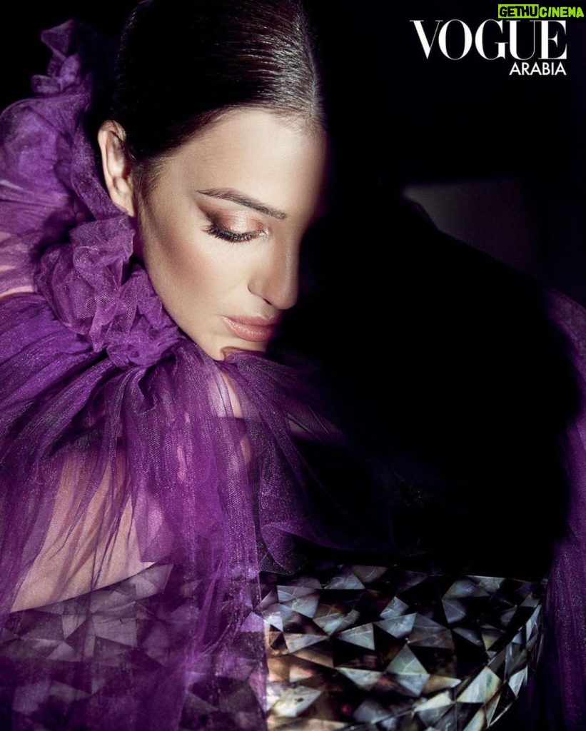 Kinda Alloush Instagram - love is our Salvation 💜💜💜 New interview for @voguearabia #octoberissue Editor in Chief @mrarnaut Photo credit to @aminazaher Styled by @yasmineeissa Makeup by @donia_sedky Hair styling @haithamdahab00 Full look @azziandosta Location @stregiscairo Interview @nadineelchaer @mad_solutions