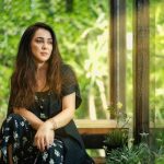 Kinda Alloush Instagram - سعيدة جداً بردود الفعل على الحلقة الأولى من حكاية #ضي_القمر وبتمنى تتابعوا الحلقة التانية واسمع آراءكم 😍😍 تعرض الحلقة الساعة ٧:٣٠ بتوقيت القاهرة على @dmctv.eg وبإمكانكم متابعة الحلقات على منصة @watchitmena #كندة_علوش Photo taken by @ahmedmosesphotography