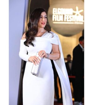 Kinda Alloush Instagram - 🤍🤍🤍
Styling by @yasmineeissa 
Dress by @shahiralasheen 
Makeup by @by_maiayman 
Jewlery by @damasegypt 
Clutch by @mii_accessories 
Hairdresser @Malaksamy_1 @alsagheersalons 
@thecairozoom 
@mad_solutions @elgounafilmfestivalofficial #Gff20