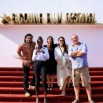 Kinda Alloush Instagram - With the best jury members ever.. the short film competition jury.. ❤️❤️❤️ مع أعضاء لجنة تحكيم الأفلام القصيرة في مهرجان الجونة السينمائي.. سعدت جداً بالتعرف عليهم والعمل معهم @elgounafilmfestivalofficial #Gff20 @alifazal9 @mez832002 @amari.raja guillaume de seille La Maison Bleue, El Gouna