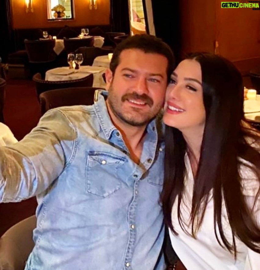 Kinda Alloush - 116.3K Likes - Once upon a time in Paris.. with the love of my life.. ❤️❤️
@amryoussefofficial
