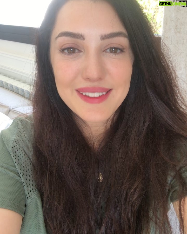 Kinda Alloush Instagram - صباح الخير عليكم جميعاً.. ويارب تكونو بألف صحة وخير 😍☀️🌸🌼 ياريت كل الأمهات الي عندهم استفسارات عن تغذية الأطفال ومناعتهم يكتبوها تحت 👇🏻