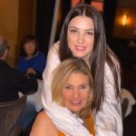 Kinda Alloush Instagram - Happy birthday to the all time legend.. the queen of hearts 👸🏼♥️♥️♥️ كل سنة وانت طيبة ومنورة وسعيدة وبتشعي طاقة إيجابية وجمال وحب لكل الي حواليكي @youssra 🎂🎂🎂🥳🥳🥳😘😘♥️♥️♥️