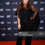Kinda Alloush Instagram – ❤️❤️❤️ 
On the red carpet of our movie @yellowbusfilm at the Toronto Film Festival @tiff_net 
Jewelry by @dimajewellery 
Jumpsuit by @__mamzi__ 
Makeup by @paulageorge_makeup_artist
Hair by @beautybydarin