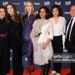 Kinda Alloush Instagram - From the world premiere of yellow bus with the amazing cast & crew Very happy and grateful for joining the tiff 2023 & for receiving a huge applause by the Tiff audience.. looking forward for the next screening & the next big festivals من العرض العالمي الأول لفيلم الحافلة الصفراء مع فريق العمل الرائع.. سعيدة وممتنة لعرض الفيلم في هذا المهرجان الكبير وسعادتي أكبر برد الفعل الرائع والقوي لجمهور مهرجان تورونتو بانتظار العروض القادمة للفيلم.. @nadiaeliewat @wendyjbednarz @tannishtha_c @badi_fatou @shivanidubai @tiff_net @yellowbusfilm