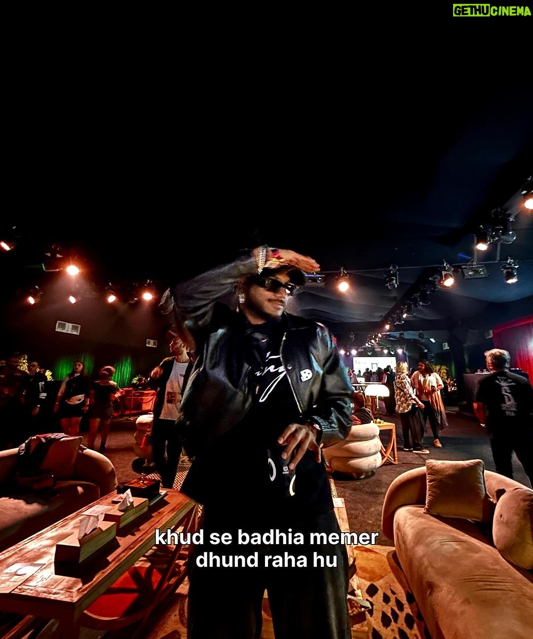 King - 230.8K Likes - Breaking News : @cred_club mein appu don ne ki badmaasi , staff hua pareshaan! Bole : isko ghar mein rakha karo! 💀
#lollapalooza