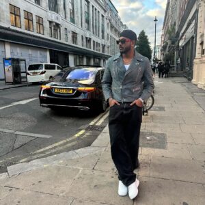 King Instagram - issa lifestyle. 🗝️🌎
.
.
.
.
#freetstlyelearning #curioskid