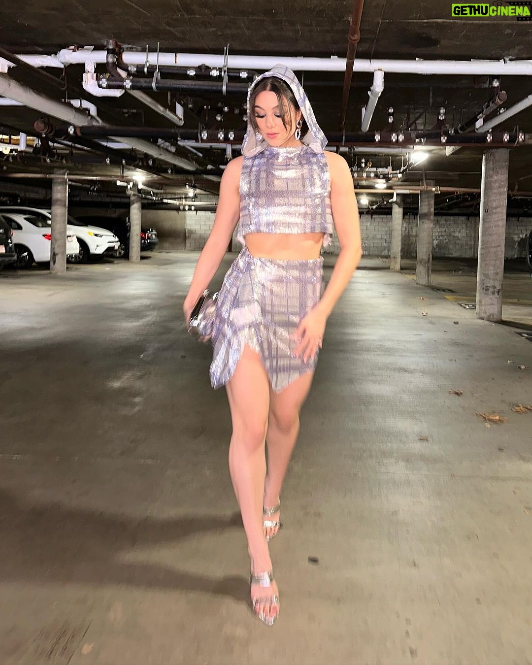 Kira Kosarin Instagram - spider-gwen vibes for @madameweb 🕸️